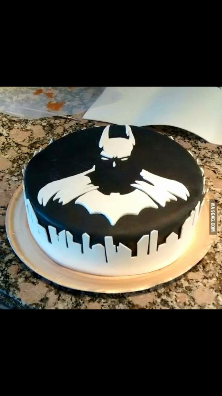 Batman Cake Template Awesome Batman Superheroes Cake Gotham City Birthday Boy Black and