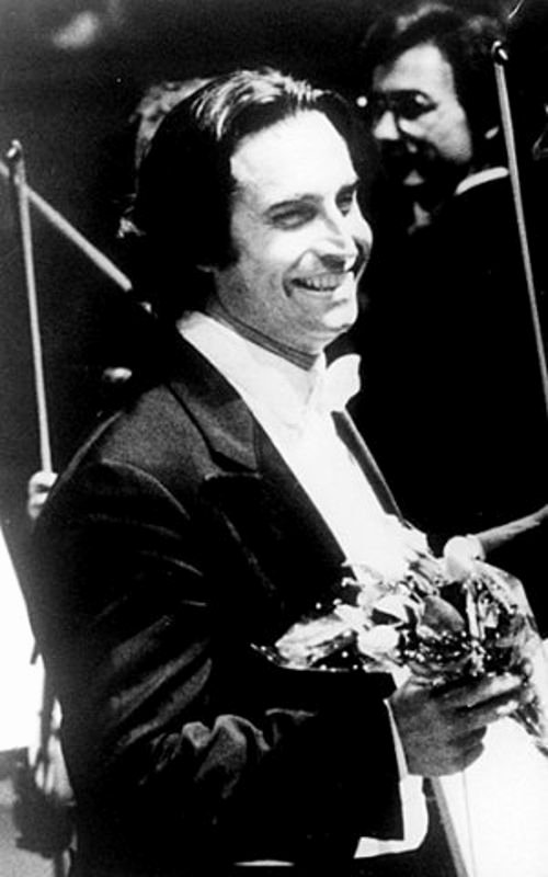 Classical Musician Bio Inspirational Riccardo Muti Biography Albums Streaming Links