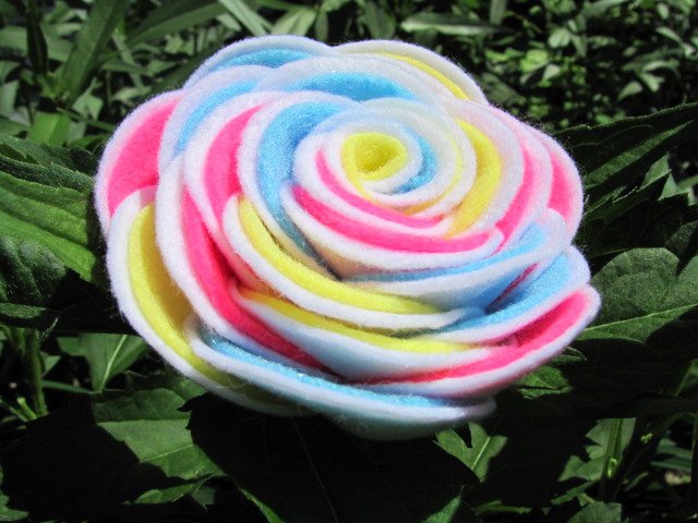 Felt Rose Pattern Awesome Felt Rose Pattern Kaylie Rose Felt Flower Pattern Hairclip