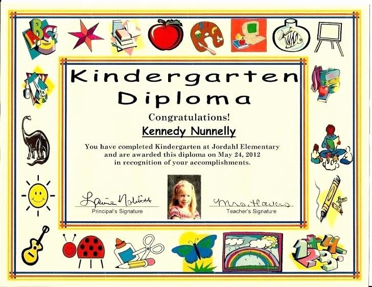 Free Printable Preschool Graduation Program Templates Luxury Kindergarten Graduation Diplomas