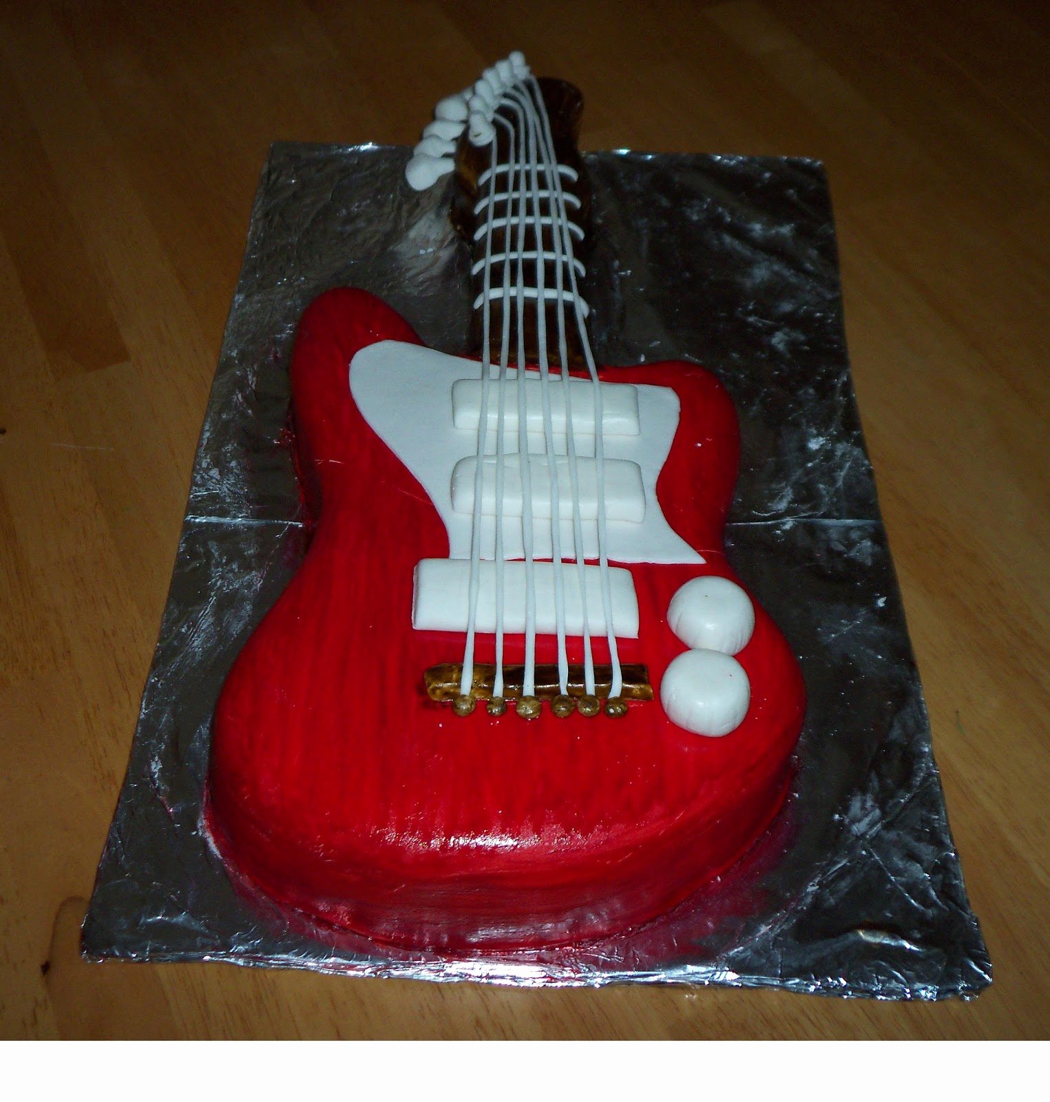 Guitar Cake Template New 1525px