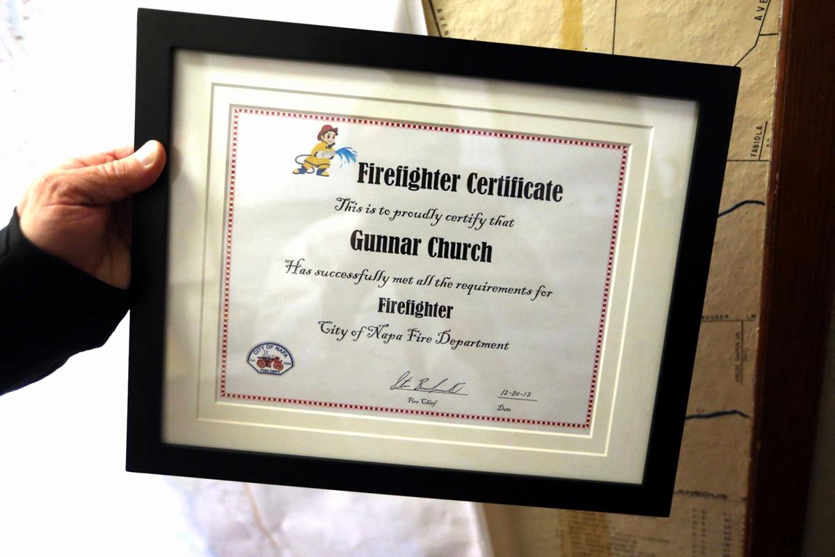 Honorary Firefighter Certificate Unique S 3 Year Old Diagnosed with Cancer Plays Firefighter