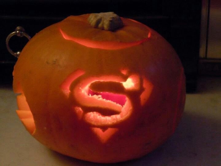 Superman Pumpkin Stencils Awesome Superman Pumpkin Carving Holidays Pinterest