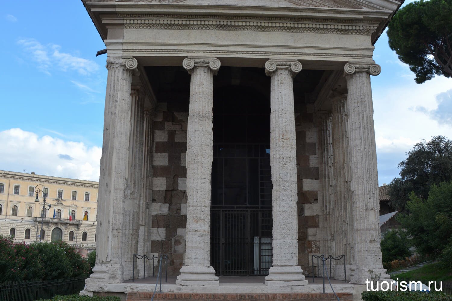 Temple University Essay Examples Lovely Temple Of Portunus Analysis Essay Illuminatemediatv